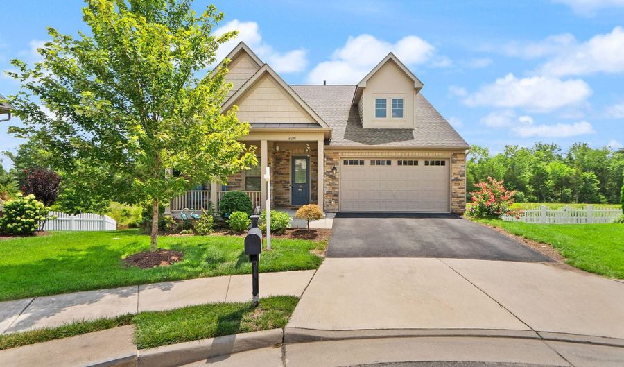 41699 BROOKEBOUROUGH Ct, Aldie, VA 20105 - 5 Beds, 5 Bath