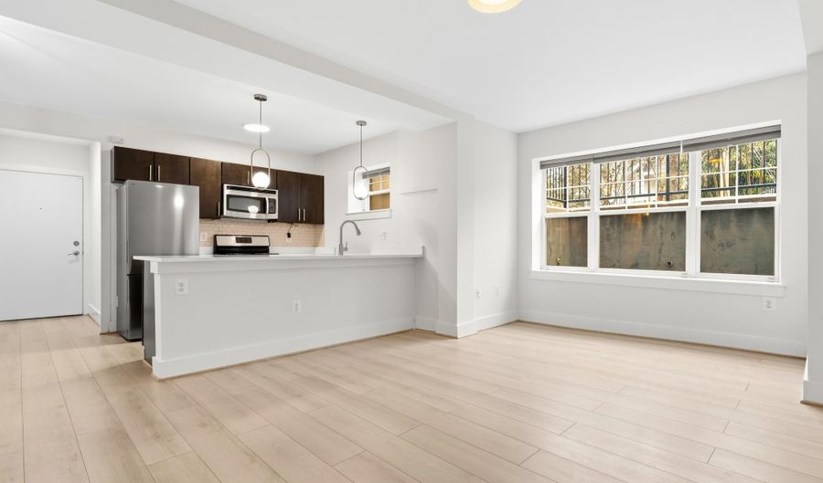 4226 7TH St NW 101, Washington, DC 20011 - 2 Beds, 1 Bath