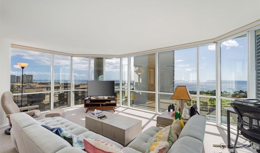 88 Piikoi St 1509, Honolulu, HI 96814 - 2 Beds, 2 Bath