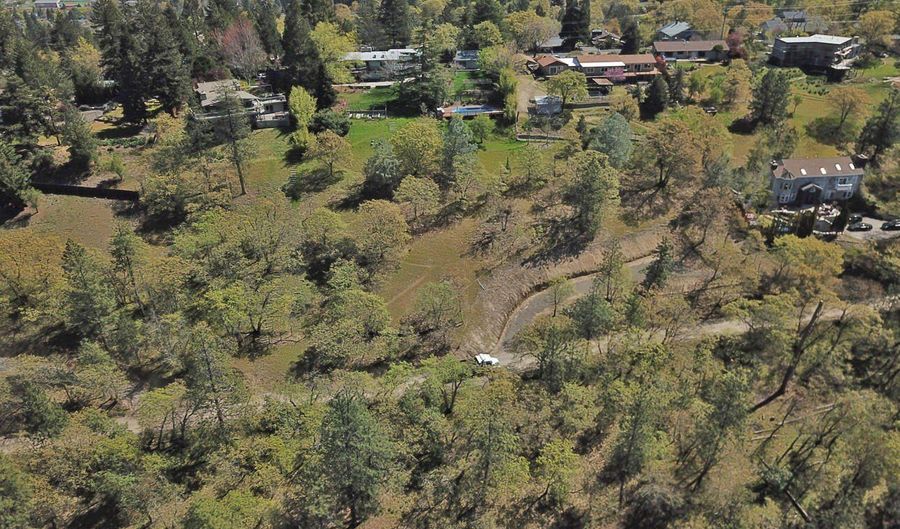 440 Glenview Dr, Ashland, OR 97520 - 0 Beds, 0 Bath