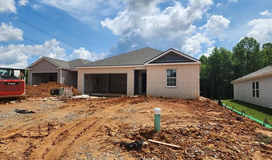 311 London Ct, Baxter, TN 38544 - 3 Beds, 2 Bath