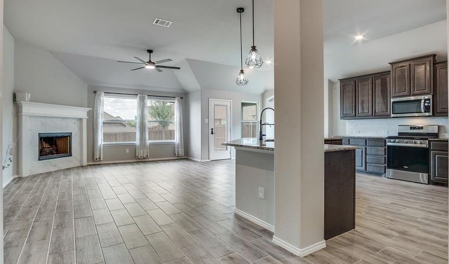 1816 Barberry Way, Weatherford, TX 76086 - 3 Beds, 2 Bath