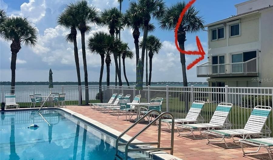 1451 GULF Blvd 204, Clearwater, FL 33767 - 3 Beds, 3 Bath