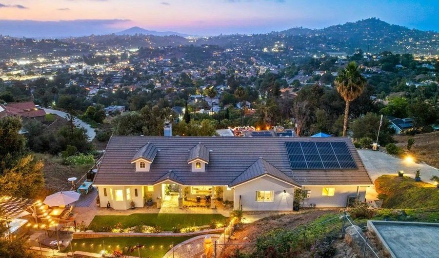 9420 Crest Dr, Spring Valley, CA 91977 - 5 Beds, 3 Bath