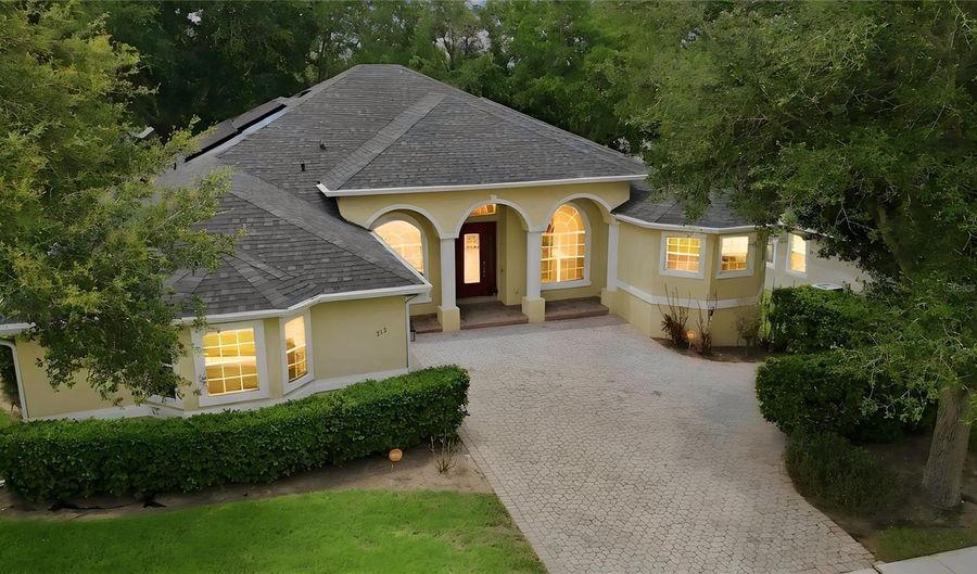 513 PARKSIDE POINTE Blvd, Apopka, FL 32712 - 4 Beds, 3 Bath