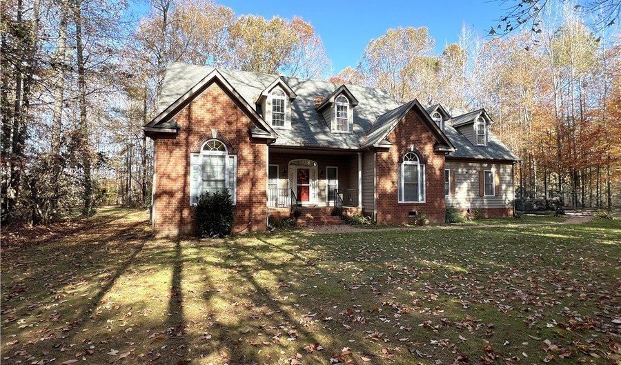 354 Laurel Dr, Aylett, VA 23009 - 3 Beds, 3 Bath