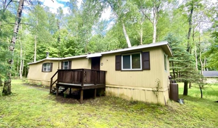 7171 Suerwier, Applegate, MI 48401 - 2 Beds, 1 Bath