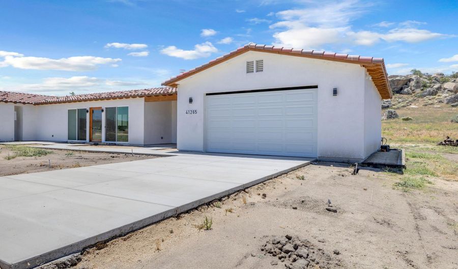 41265 Lakeshore Blvd, Aguanga, CA 92536 - 3 Beds, 2 Bath
