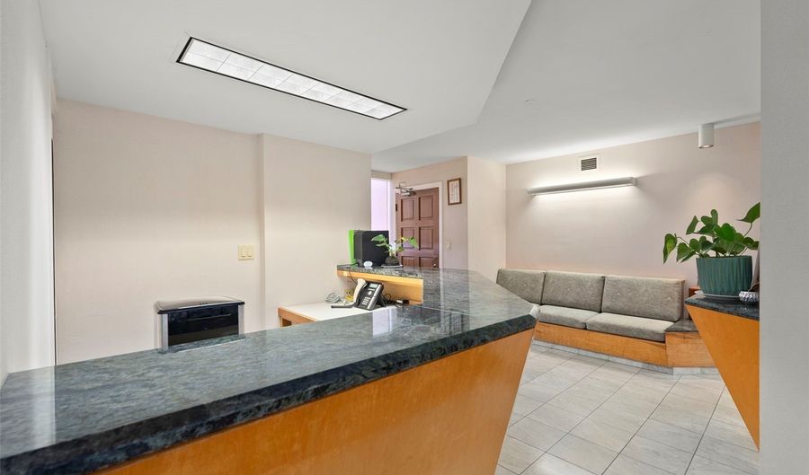222 Vineyard St PH3, Honolulu, HI 96813 - 0 Beds, 1 Bath