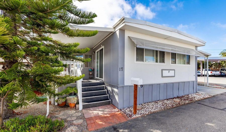 17 Blue Sky Ln, Oceanside, CA 92056 - 2 Beds, 2 Bath