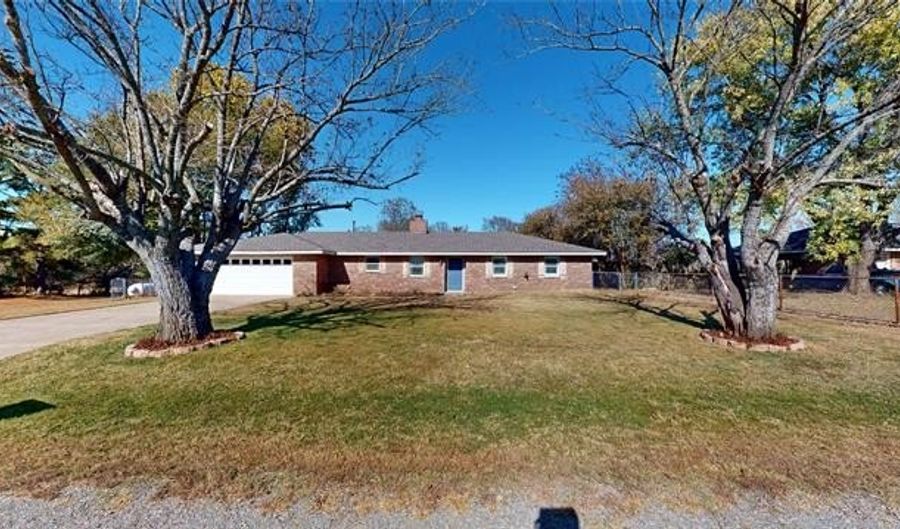 16924 County Road 1517, Ada, OK 74820 - 3 Beds, 2 Bath