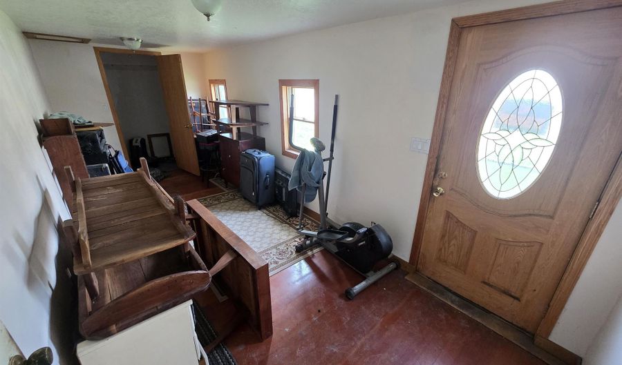 150 South St, Akron, IA 51001 - 4 Beds, 2 Bath