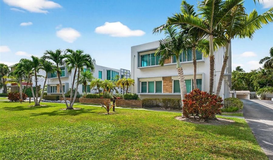 10178 Collins Ave 208, Bal Harbour, FL 33154 - 1 Beds, 1 Bath