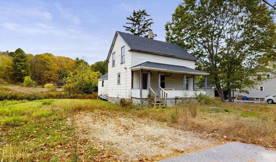 529 Riverside Dr, Auburn, ME 04210 - 3 Beds, 0 Bath