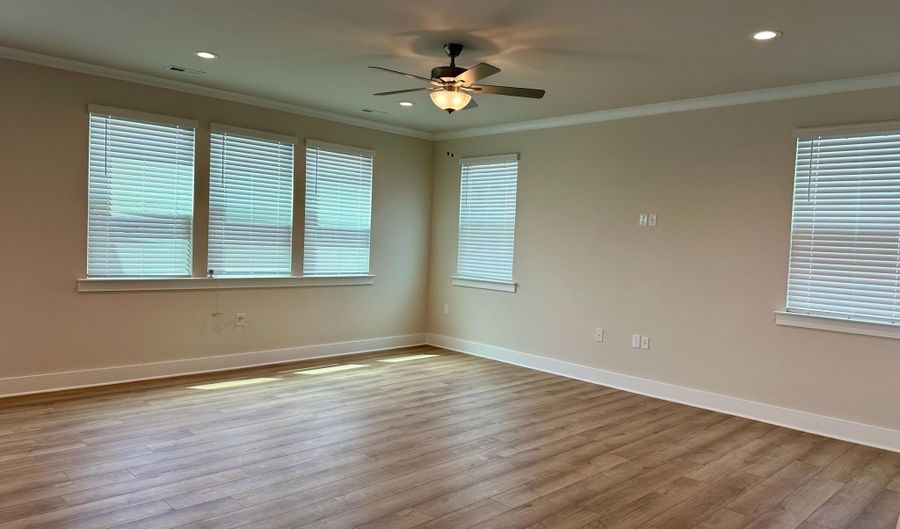 18 Bering Cir, Angier, NC 27501 - 5 Beds, 5 Bath