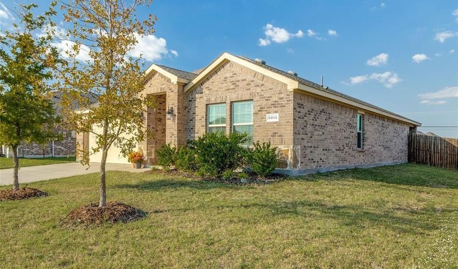 2212 Parsley Way, Anna, TX 75409 - 4 Beds, 2 Bath