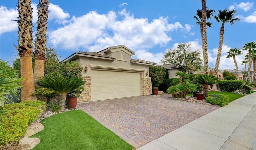 4596 Bersaglio St, Las Vegas, NV 89135 - 2 Beds, 2 Bath