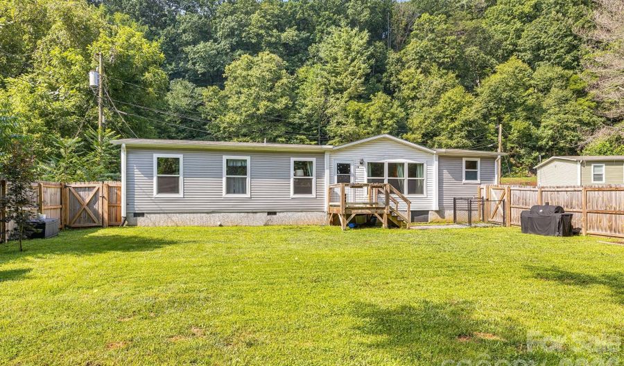 10 Pyrite Way, Asheville, NC 28806 - 3 Beds, 2 Bath