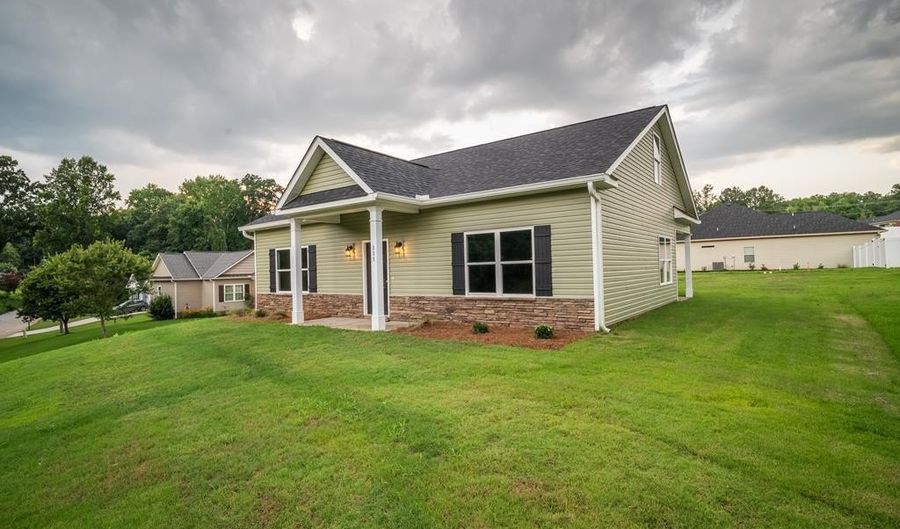 111 Big John Trl, Abbeville, SC 29620 - 3 Beds, 3 Bath