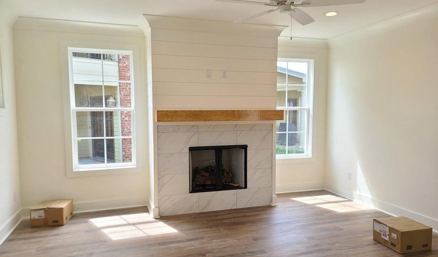 317 Hamilton Ct, Brandon, MS 39047 - 3 Beds, 2 Bath