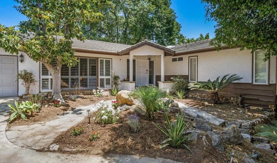 10549 Anaheim Dr, La Mesa, CA 91941 - 4 Beds, 3 Bath