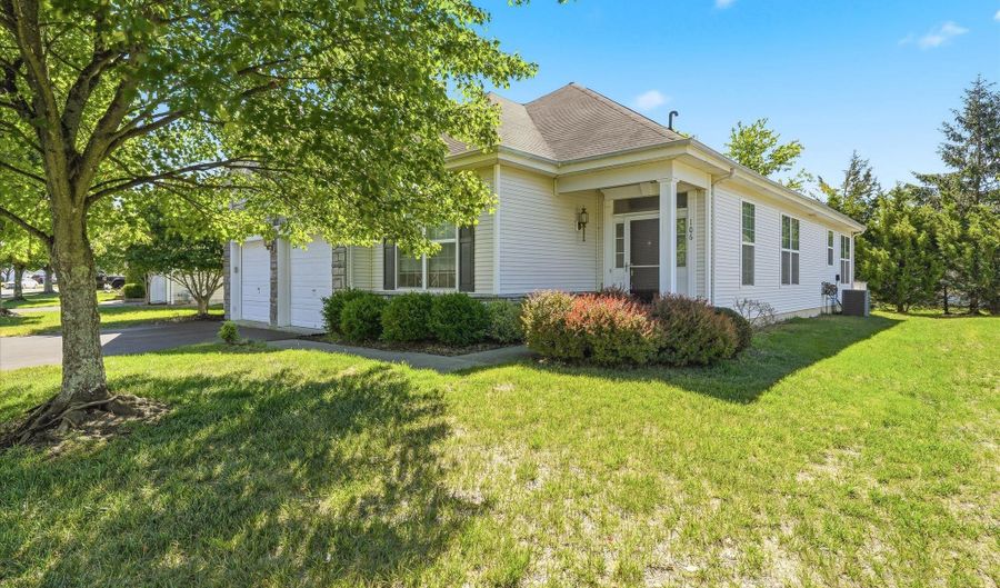 106 LAKELAND Dr, Barnegat, NJ 08005 - 2 Beds, 2 Bath