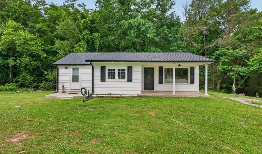 135 Doak Fletcher, Allons, TN 38501 - 3 Beds, 2 Bath