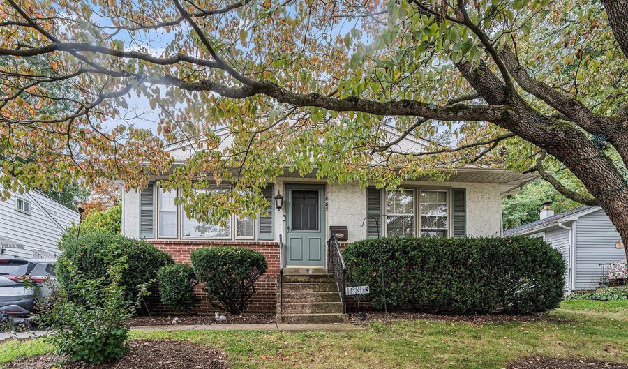 1585 EDGEWOOD Ave, Abington, PA 19001 - 3 Beds, 1 Bath