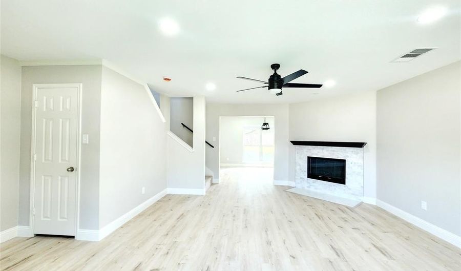 817 Sequoia Dr, Anna, TX 75409 - 4 Beds, 3 Bath