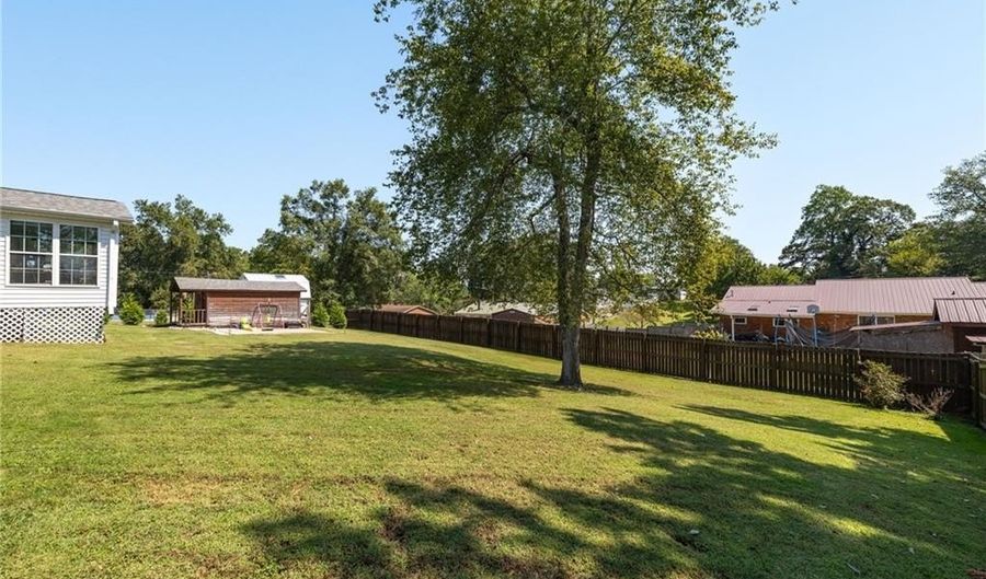 118 Rand Blvd, Archdale, NC 27263 - 3 Beds, 3 Bath