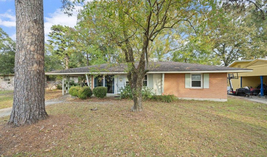 736 Harvey Dr, Baton Rouge, LA 70815 - 3 Beds, 1 Bath