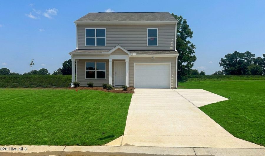 327 Rudys Ct, Ayden, NC 28513 - 3 Beds, 3 Bath