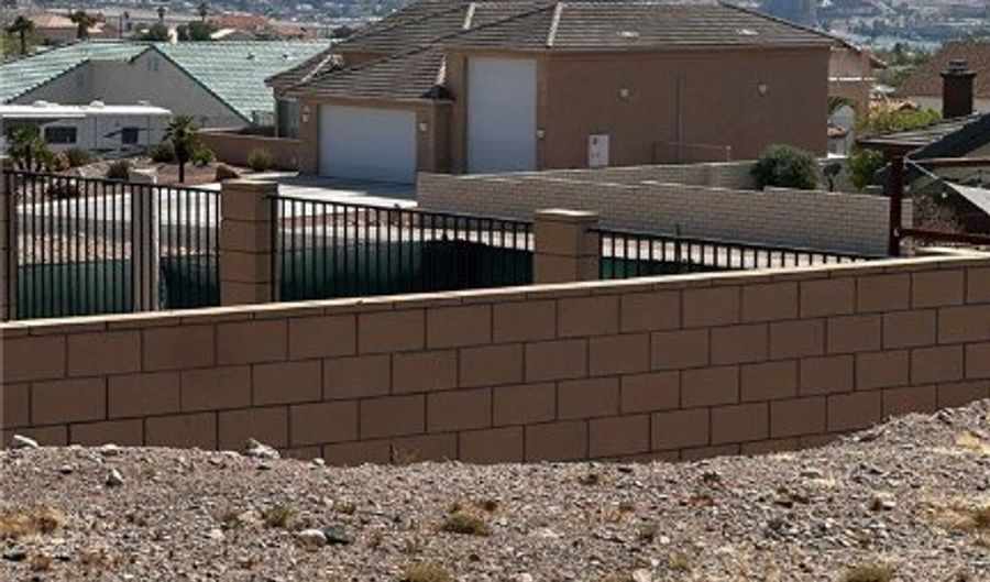 815 Park Hill Ave, Bullhead City, AZ 86429 - 0 Beds, 0 Bath