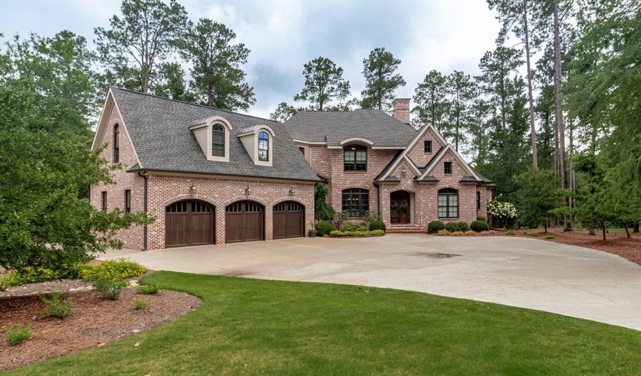 1814 CHAMPIONS Cir, Evans, GA 30809 - 5 Beds, 6 Bath