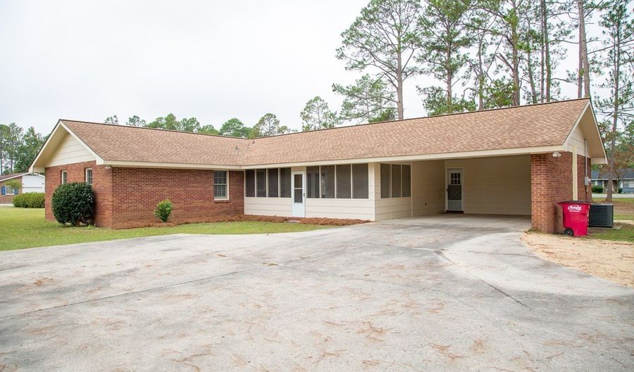 503 Satilla Church Rd, Baxley, GA 31513 - 3 Beds, 2 Bath