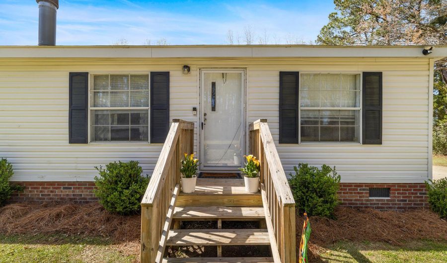 5525 Cox Rd NW, Ash, NC 28420 - 3 Beds, 2 Bath