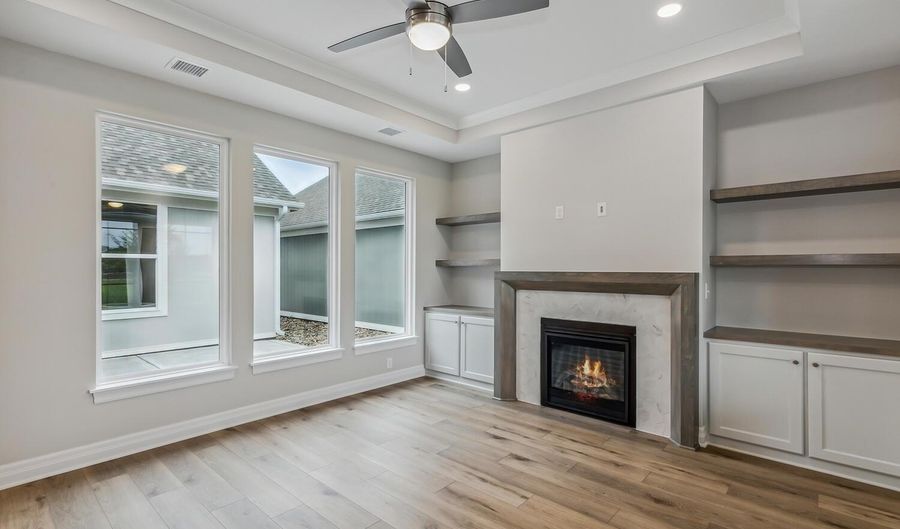 322 W Pepper Tree Rd, Andover, KS 67002 - 2 Beds, 2 Bath