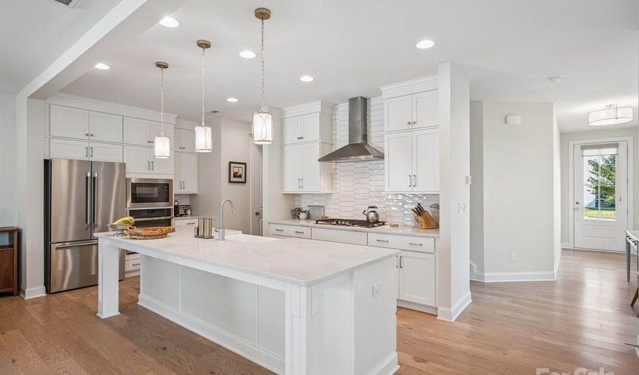 4013 Easton Ridge Ln, Charlotte, NC 28226 - 3 Beds, 3 Bath