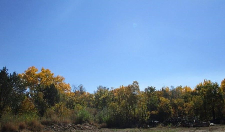 22 23 24 Private Drive 1617A, Abiquiu, NM 87510 - 0 Beds, 0 Bath