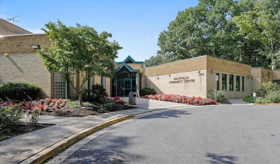 7512 BRICK CLAY Ln, Beltsville, MD 20705 - 3 Beds, 4 Bath