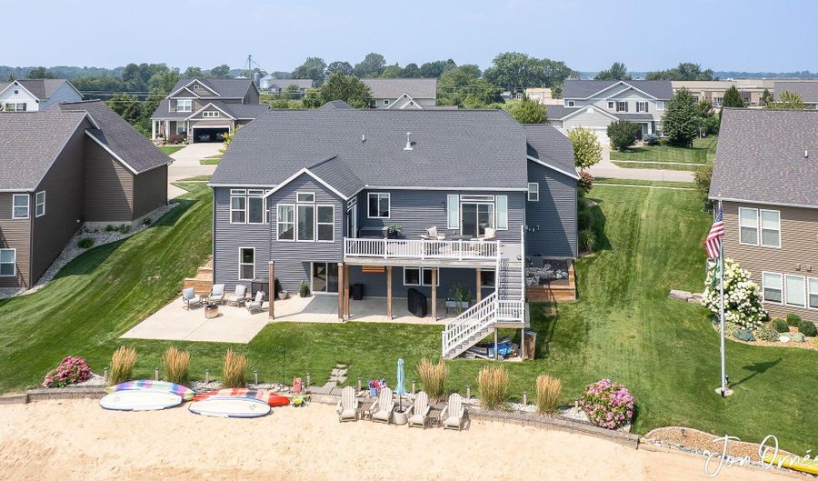 11094 Waterpoint Dr, Allendale, MI 49401 - 5 Beds, 4 Bath