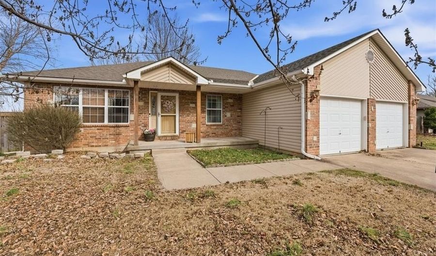 305 S Truman Rd, Archie, MO 64725 - 3 Beds, 2 Bath