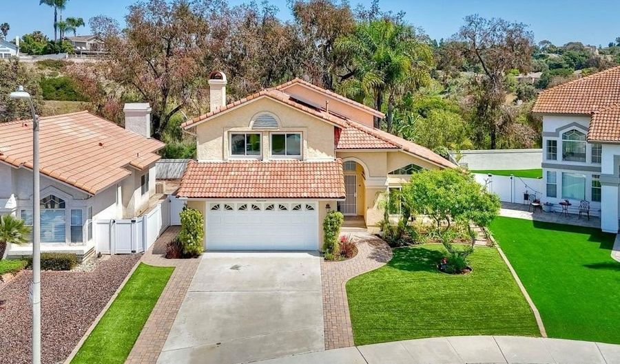 2116 Wedgewood Dr, Oceanside, CA 92056 - 3 Beds, 3 Bath