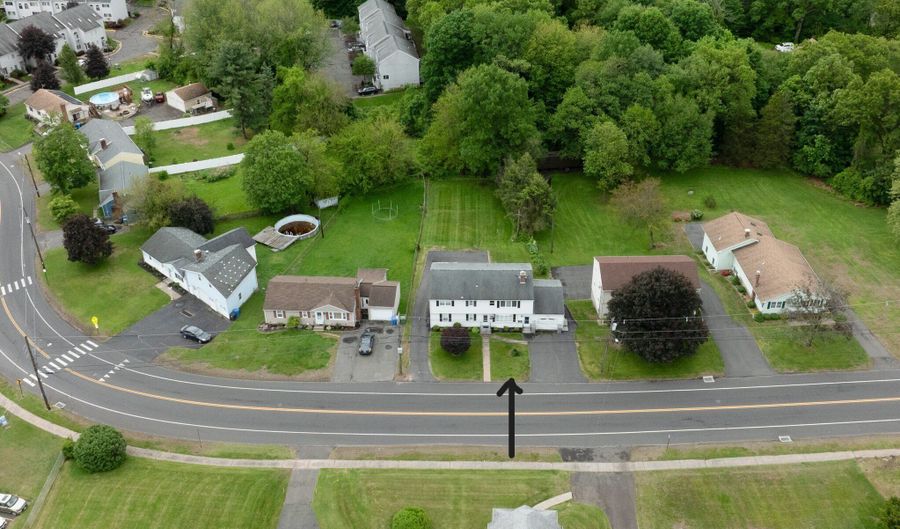 125 W Washington St, Bristol, CT 06010 - 5 Beds, 4 Bath