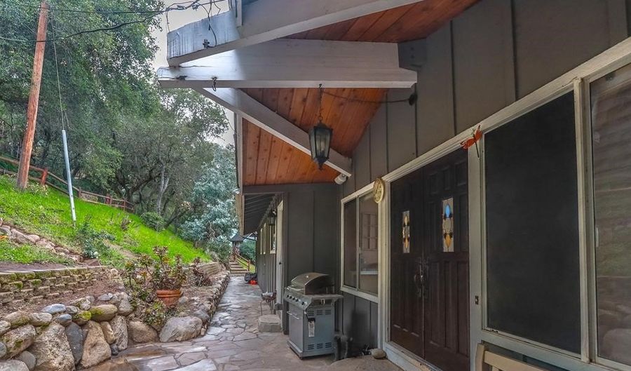 2373 Carroll Ln, Escondido, CA 92027 - 4 Beds, 3 Bath