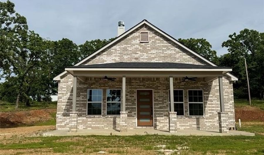 7890 N Oak Dr, Beggs, OK 74421 - 3 Beds, 2 Bath