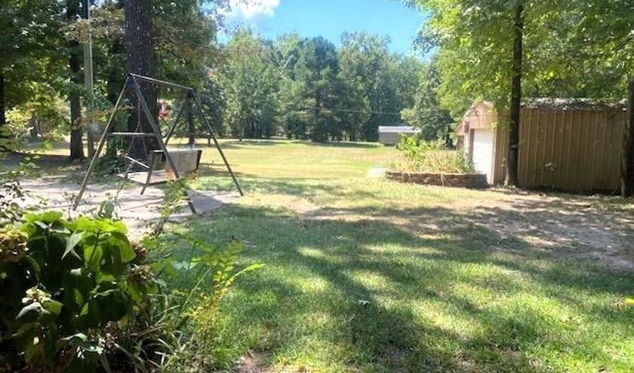 1113 HWY 32 E, Ashdown, AR 71822 - 3 Beds, 2 Bath