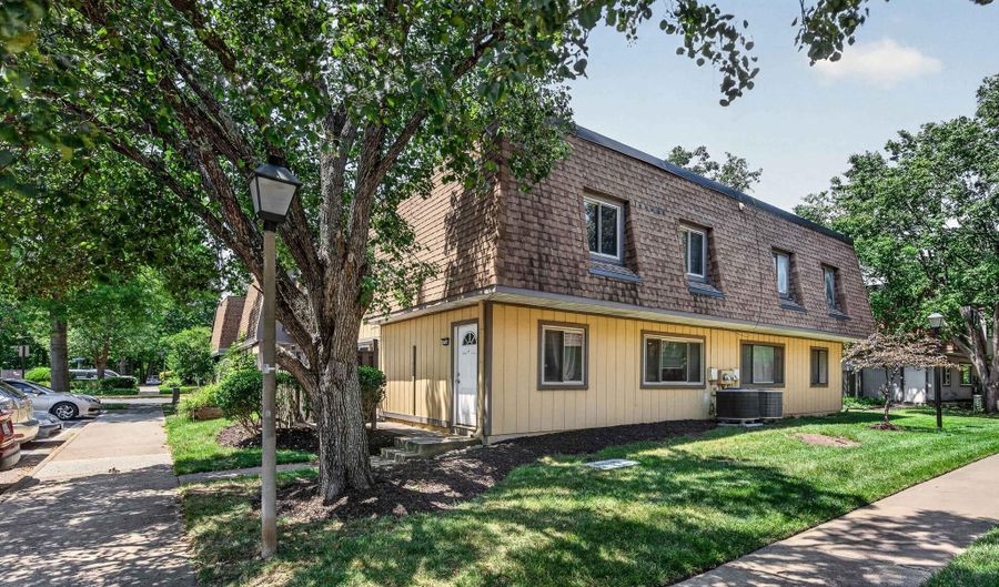 7926 SAN LEANDRO Pl A, Alexandria, VA 22309 - 3 Beds, 3 Bath