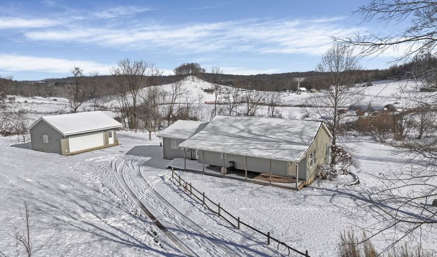 6375 Jonathan Ln, Albany, OH 45710 - 3 Beds, 2 Bath