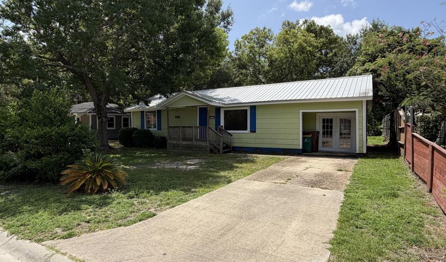1695 Wiltshire Blvd, Biloxi, MS 39531 - 2 Beds, 1 Bath